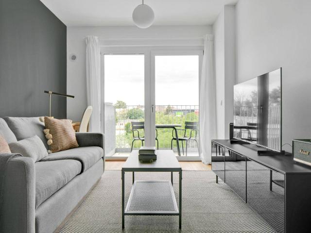 Neubau mit Stil! 2 Zimmer mit Balkon und hipper Wohnküche! Sowie Parkett, Badewanne und Ausblick VIE185