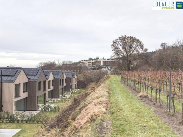Neubau mit Wow Faktor – und grandiosem Ausblick!