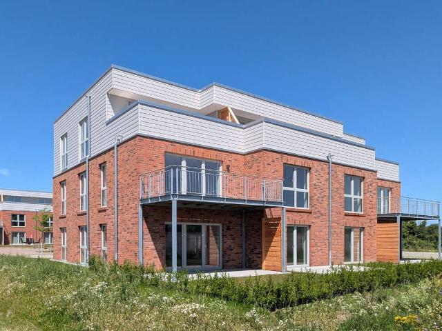 Neubau: Mietwohnungen 55 bis 76 qm, 2 + 2 1/2 Zi. in Wyk ab sofort bezugsbereit