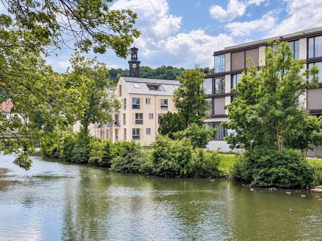 Neubau! Sonnige 2 Zimmer Wohnung mit Einbauküche und Balkon