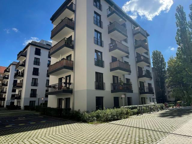 Neubau Schmuckstück modern, EBK, ruhig und zentral