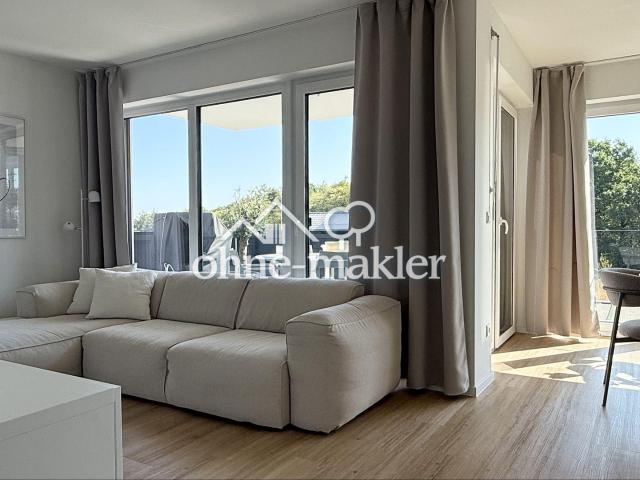 Neubau sehr schöne, helle 3,5 Zi Wohnung mit EBK, Balkon und Tiefgaragenstellplatz in Möckmühl