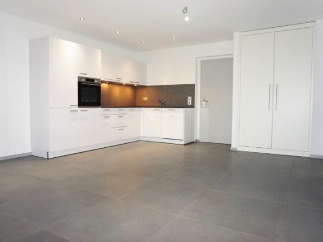 Neubau PPE – Wunderschöne 2.5 Zimmer WOHNUNG NEU 61 m2