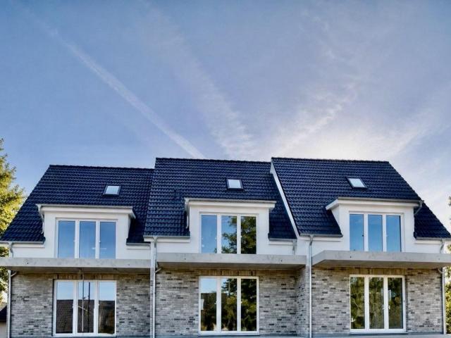 Neubau Reihenendhaus mit Seeblick & unmittelbarer Waldnähe