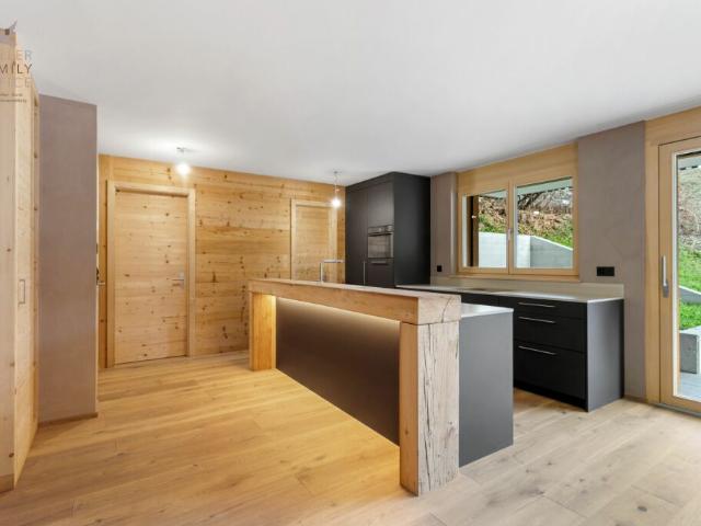 Neubau Wohntraum im modernen Bergchic 4 1/2 Zimmer Wohnung mit grosser Panorama Terrasse Zweitwohnung