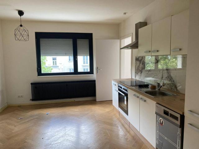 Neubau Wohnung 67m2 mit Einbaukueche und Lift in Wien 1110