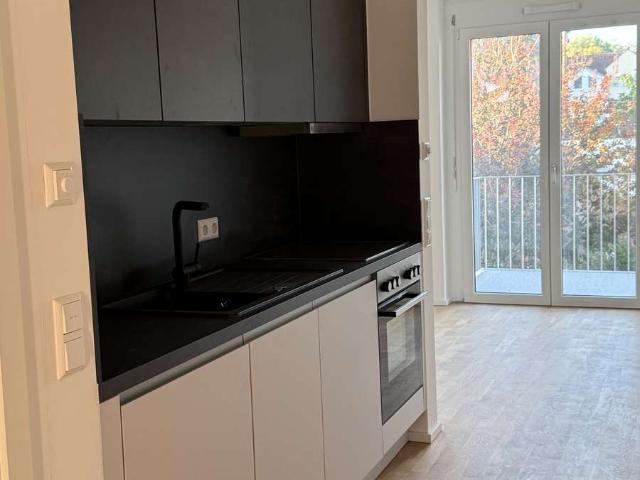 Neubau Wohnung für Singles oder Paare mit Balkon