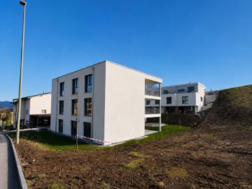 Neubau Wohnung im 1. OG w2, Balkon, Lift, Keller und 1 AEHP