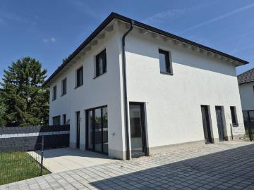 Neubau Tolle Doppelhaushälfte belagsfertig Neufelder See schnell erreichbar!