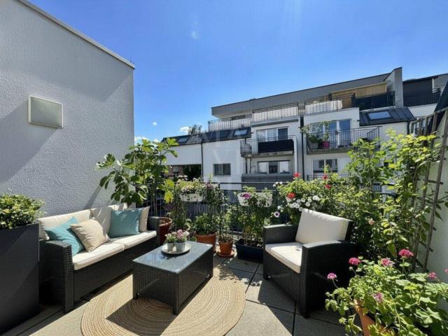 Neubau Terrassenwohnung mit Garagenstellplatz