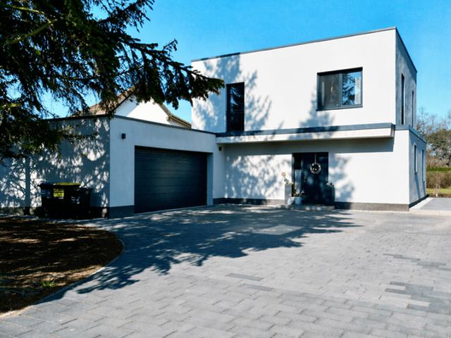 „Neubau trifft Effizienz – exklusives Einfamilienhaus in Kiekebusch“