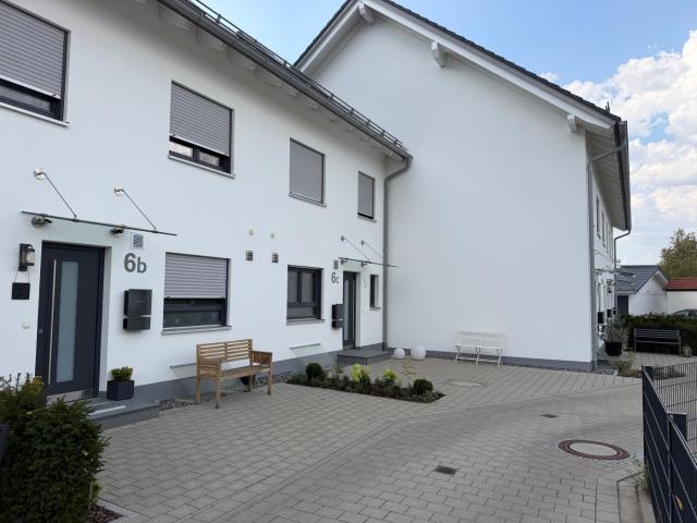 Neubau zum Erstbezug – RMH – Garage – 2 Bäder – hochwertige Ausstattung