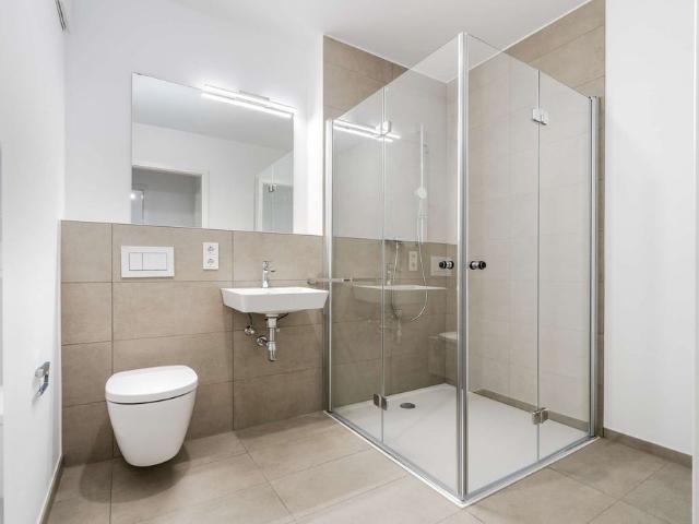 Neubaucharme pur: helle 4 Zimmer Wohnung mit Balkon