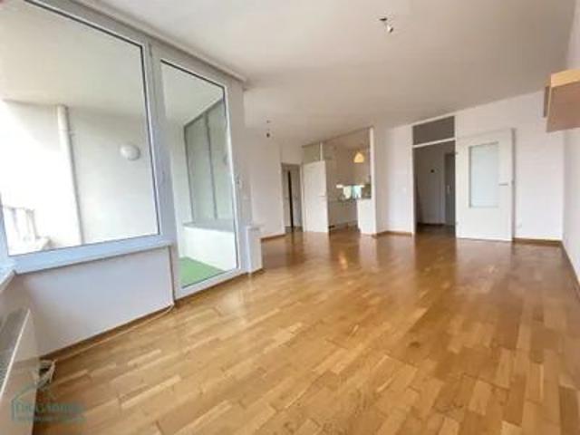 NEUBAUMIETE MIT LOGGIA NÄHE LASALLESTR. AB DEZ. 2026