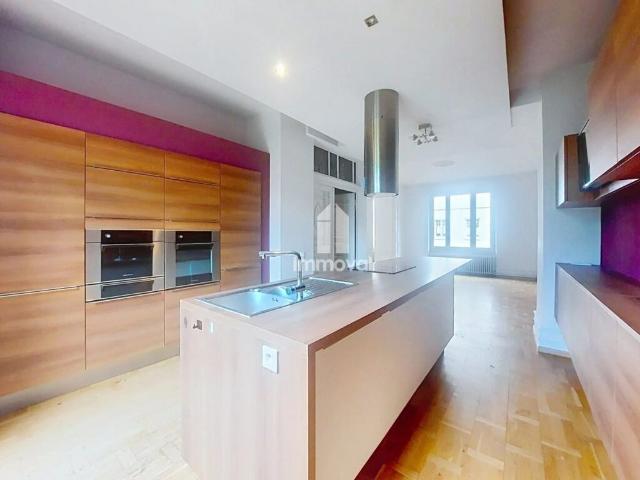 NEUDORF MAISON 8/9P 198.95m²