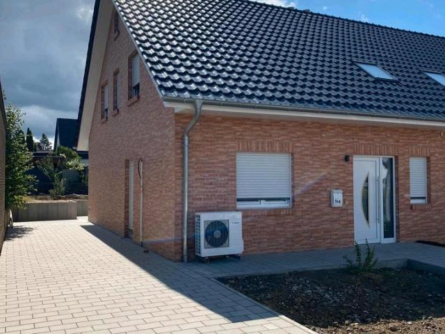 Neue Doppelhaushälfte in Spenge
