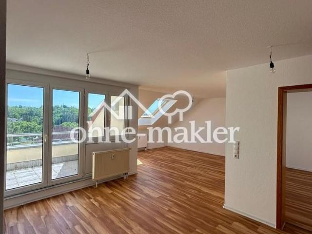 Neue Einbauküche – renovierte Wohnung 3ZKB