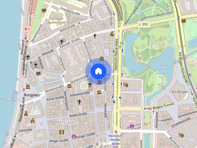 NEUE FOTOS nach RENOVIERUNG:1 Min. RHEINUFER, 2 Min. CARLSPLATZ, 3. Min. ALTSTADT, 5. Min. zur KÖ!