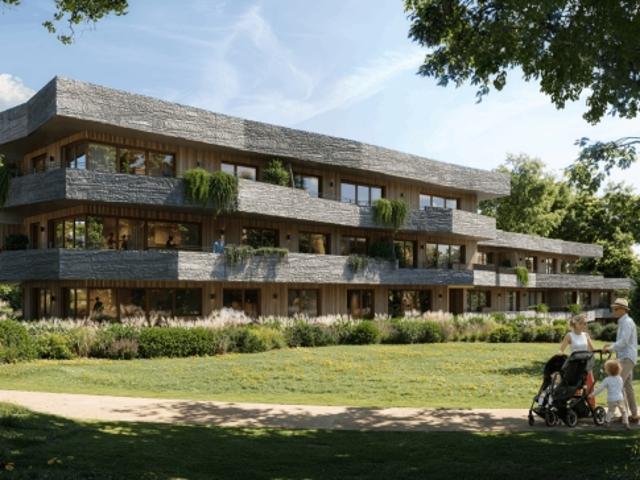 NEUE PENTHOUSE WOHNUNG, UMGEBEN VON GRÜN