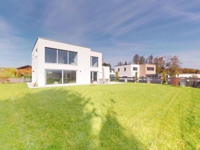 Neue Villa mit 4,5 Zimmern zum Verkauf im Dorf Alle