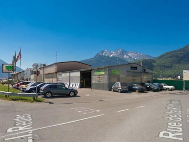 Neue Werkstatt / Lagerhaus 100 m² – Höhe 6,5 m – Tür 4×4 m – Collombey Monthey