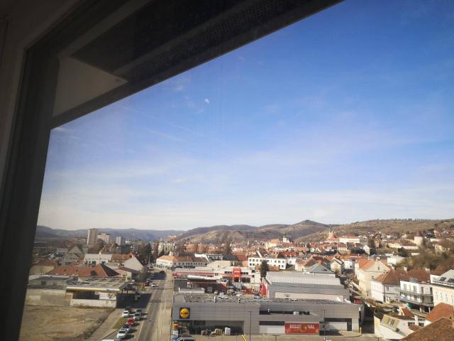 Neue Wohnung bzw. Apartment inklusive Küche sowie Möblierung und eigenem Tiefgaragenparkplatz direkt in Krems!