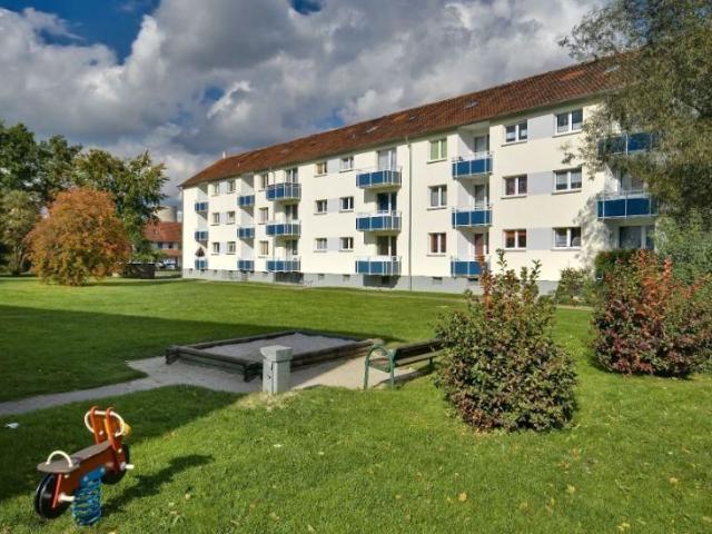 Neue Wohnung, neues Glück! Gut geschnittene 3 Zi. Wohnung