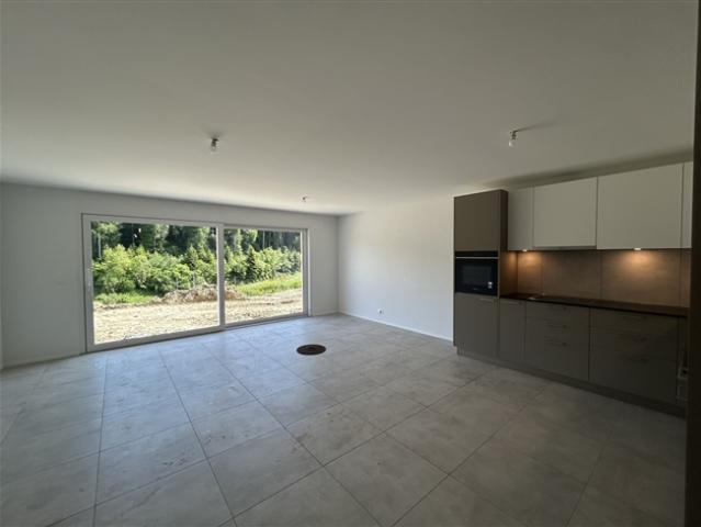 Neue Wohnung von 4.5 mit Garten, in einer ruhigen Umgebung