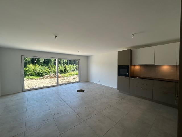 Neue Wohnung von 4.5 mit Garten, in einer ruhigen Umgebung