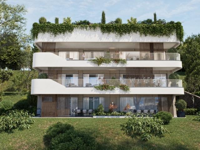 NEUE 2,5 ZIMMER WOHNUNG MIT HERRLICHEM SEEBLICK UND PRIVATEM GARTEN