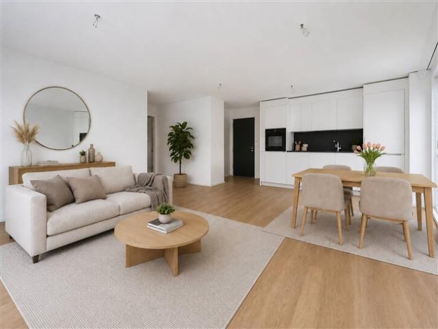 Neue 2.5 Zimmer Wohnung mit Terrasse und Garten