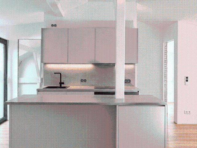 Neue 3 Zi Dachwohnung auf Denkmal geschützten Altbau Florastr.12