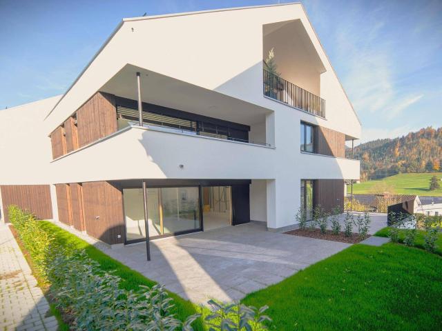 neue 3 Zimmer Gartenwohnung in bester Lage