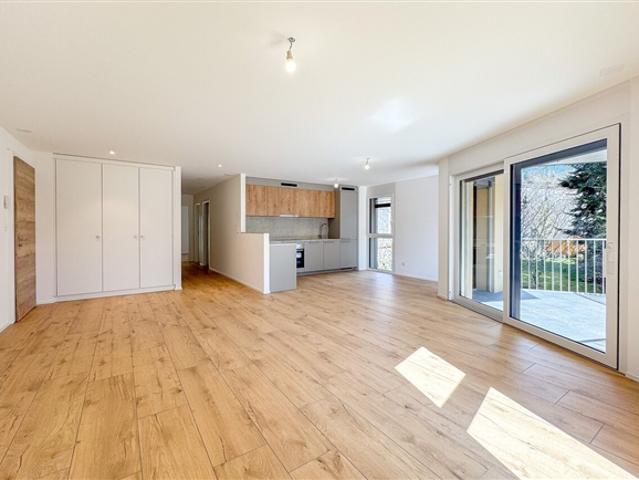 Neuer 4.5 Zimmer PPE Apartment mit Balkon Campagne Pernod, B6 Block
