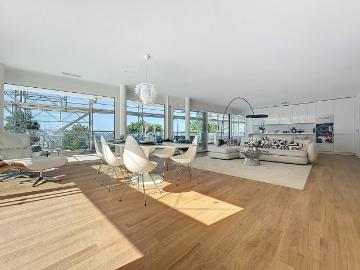 Neue 5,5 Zimmer Wohnung mit überdachter Balkon und Dachterrasse