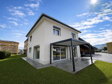 Neues 5.5 Zimmer Haus in einem Wohnquartier in Courgenay