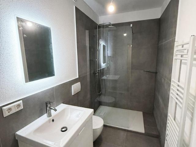 Neues 1 Zimmer Apartment | Hochwertiges Bad & inkl. Küche | Ab 01.11.26 | Zentral in Bad Cannstatt
