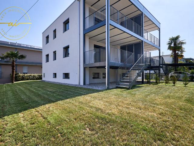 NEUES 3.5 ZIMMIGES APARTMENT MIT GARTEN IN BALERNA N1