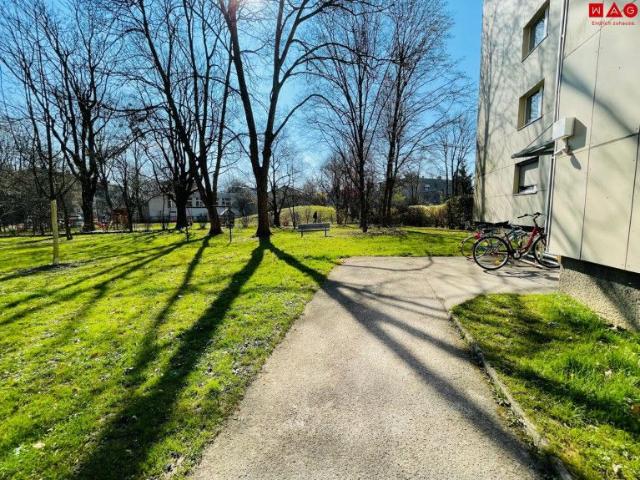 Neues Wohngefühl nach Generalsanierung – 2 Zimmer mit Balkon
