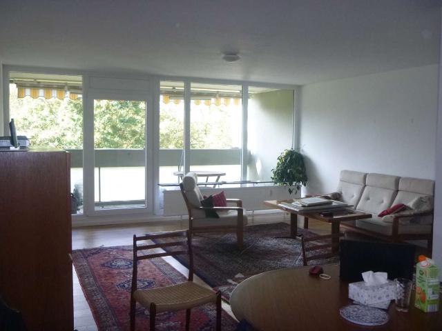 Neues Wohnglück zum Jahreswechsel! Helle 4 Zimmerwohnung komfortabel u. altersgerecht