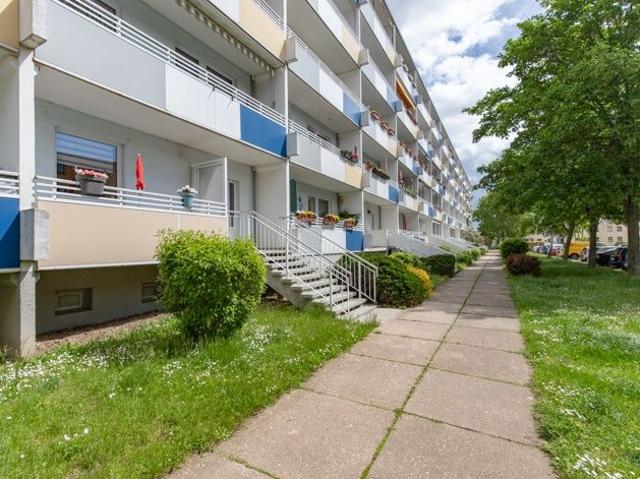 Neues Zuhause in Floraparknähe – Frisch saniert zum 01.12. Für alle, die den Weg nach oben nicht scheuen