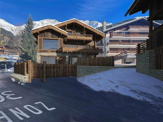 NEUES CHALET – MEDRAN – 4 SCHLAFZIMMER, 337 M²