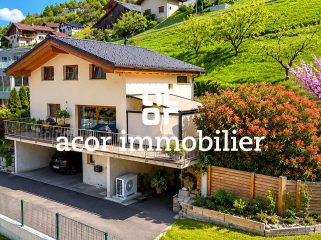 Neues Einfamilienhaus mit atemberaubender Aussicht