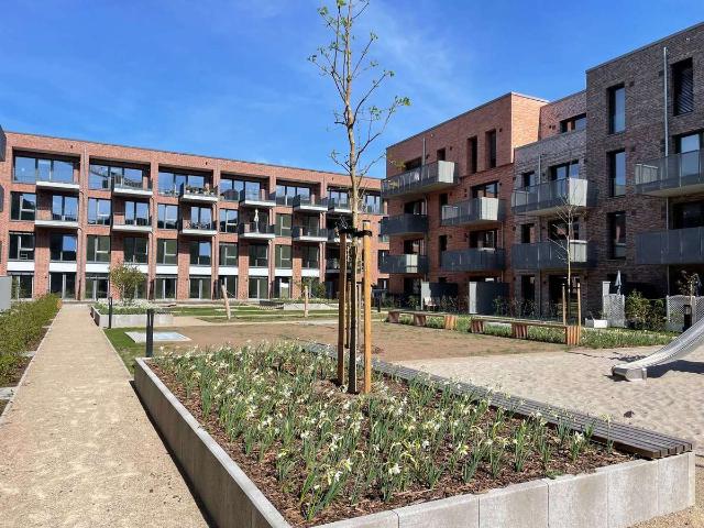 NEUES KAFFEEQUARTIER Große 4 Zimmer Maisonettewohnung über drei Etagen