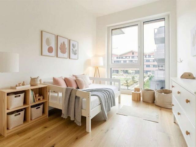 NEUES KAFFEEQUARTIER Große 4 Zimmer Maisonettewohnung über drei Etagen