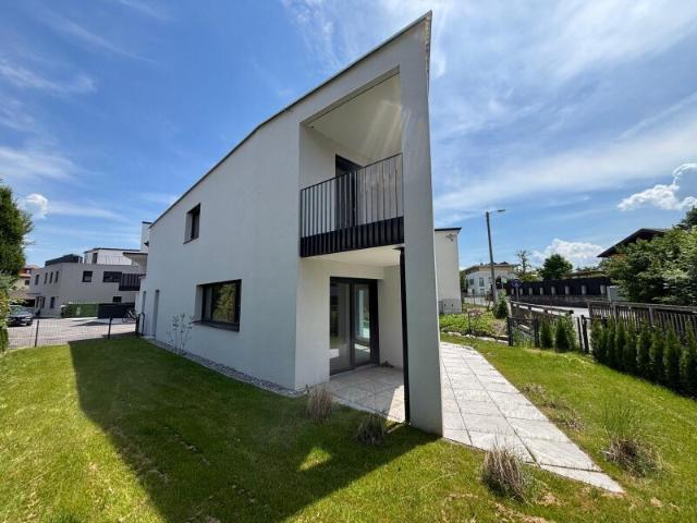 Neues, modernes Einfamilienhaus in Salzburg!
