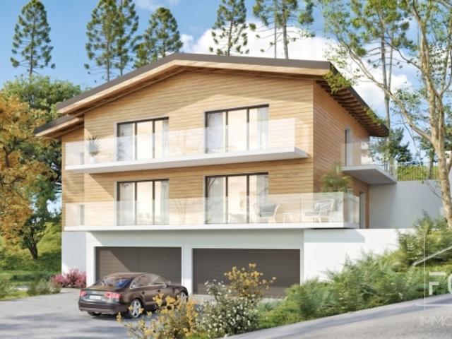 Neues Penthouse mit einem privaten Garten von 382 m² und Blick auf die Berge