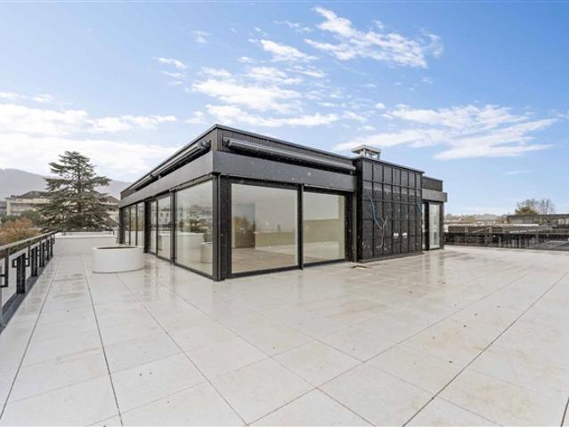 Prächtiges Penthouse mit 5,5 Zimmern und einer Terrasse von 249 m²