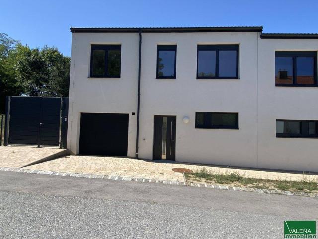 Neues Reiheneckhaus in Ebendorf – 5 Zimmer, Garten, Terrasse, Garage, Erstbezug! Nähe zum Landesklinikum Mistelbach und zur A5!