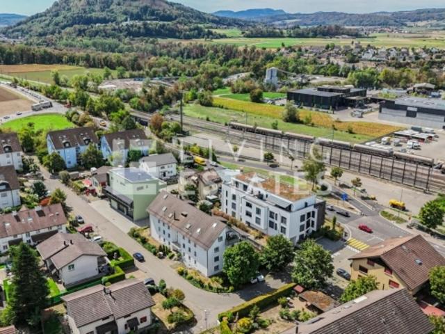 NEUER GLANZ TRIFFT GROSSZÜGIGKEIT